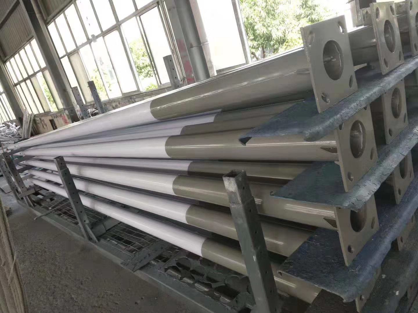 Outdoor Solar Led Galvanized Street Light Steel Galvanized Pole Malaysia